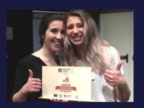 Viola ed Elisabetta del Magistrale alla Startupper School Jam